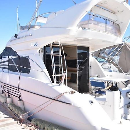 Luxury Yacht Kamikara Hotell San Miguel de Abona Exteriör bild