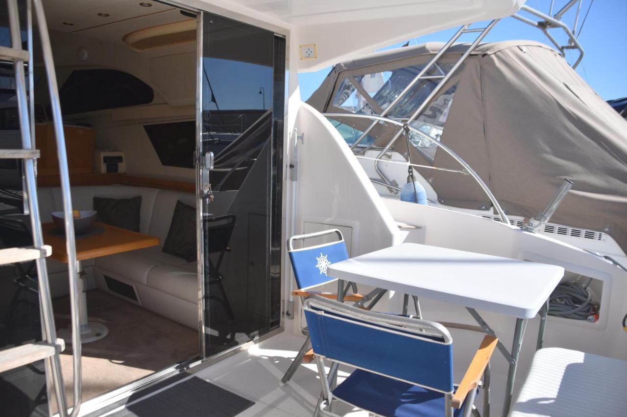 Luxury Yacht Kamikara Hotell San Miguel de Abona Exteriör bild